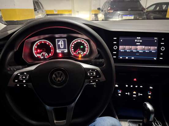 VOLKSWAGEN-JETTA-2019