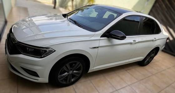 VOLKSWAGEN JETTA 1.4 250 TSI TOTAL FLEX R-LINE TIPTRONIC