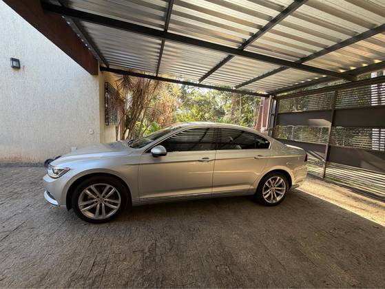 VOLKSWAGEN PASSAT 2.0 16V TSI BLUEMOTION GASOLINA HIGHLINE 4P DSG