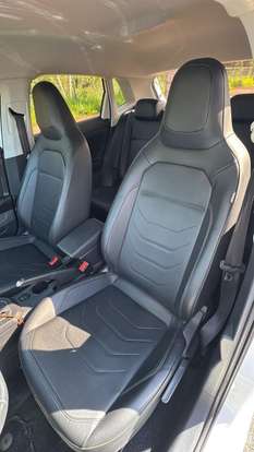 VOLKSWAGEN-POLO-2023