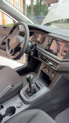 VOLKSWAGEN-POLO-2024