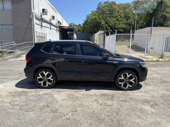 VOLKSWAGEN-TAOS-1.4 250 TSI TOTAL FLEX HIGHLINE AUTOMÁTICO VOLKSWAGEN-TAOS-2024