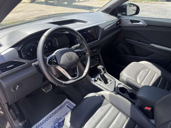 VOLKSWAGEN-TAOS-1.4 250 TSI TOTAL FLEX HIGHLINE AUTOMÁTICO VOLKSWAGEN-TAOS-2024
