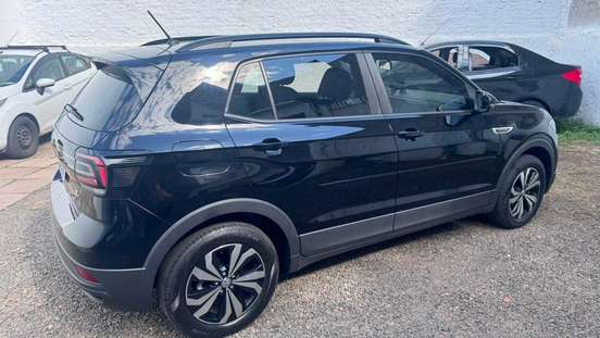 VOLKSWAGEN-T-CROSS-2022