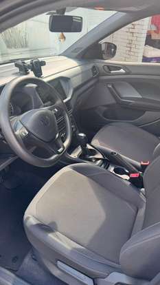 VOLKSWAGEN-T-CROSS-2022