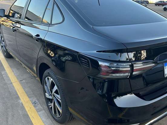 VOLKSWAGEN-VIRTUS-1.0 200 TSI HIGHLINE AUTOMÁTICO VOLKSWAGEN-VIRTUS-2025