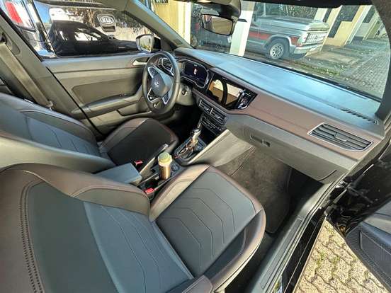 VOLKSWAGEN-VIRTUS-1.0 200 TSI HIGHLINE AUTOMÁTICO VOLKSWAGEN-VIRTUS-2025