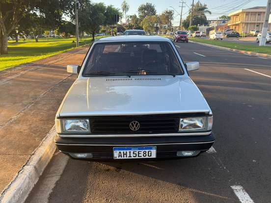 VOLKSWAGEN-VOYAGE-1.8 GL 8V GASOLINA 2P MANUAL VOLKSWAGEN-VOYAGE-1988