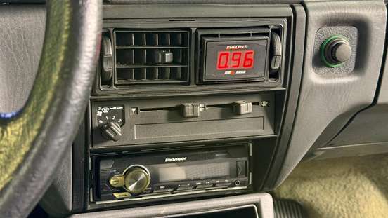 VOLKSWAGEN-VOYAGE-1992