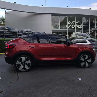 VOLVO-C40-P8 RECHARGE PURE ELECTRIC AWD VOLVO-C40-2022