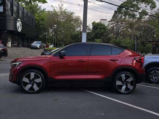 VOLVO-C40-P8 RECHARGE PURE ELECTRIC AWD VOLVO-C40-2022