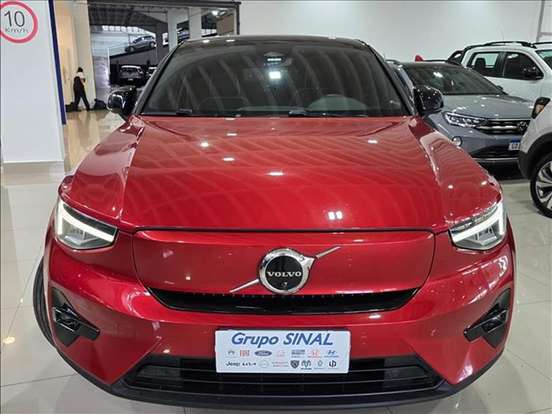 VOLVO-C40-2022