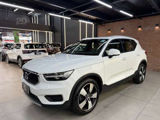 VOLVO-XC40-2.0 T4 GASOLINA MOMENTUM GEARTRONIC VOLVO-XC40-2020