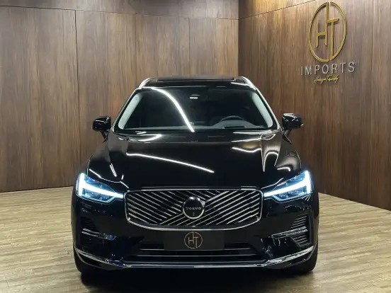 VOLVO-XC60-2025