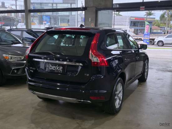 VOLVO-XC60-2.0 T5 MOMENTUM GASOLINA 4P AUTOMÁTICO VOLVO-XC60-2016