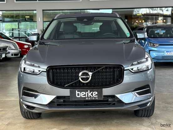 VOLVO-XC60-2.0 T8 HYBRID MOMENTUM AWD GEARTRONIC VOLVO-XC60-2020