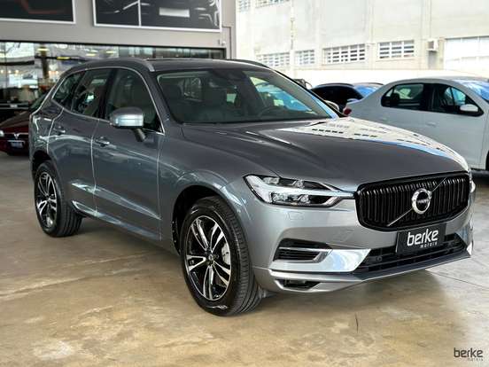 VOLVO-XC60-2020