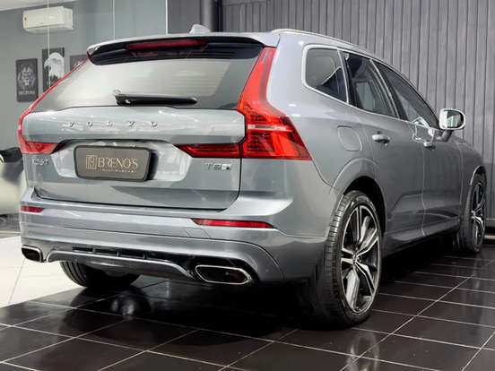 VOLVO-XC60-2018