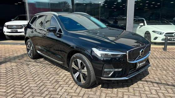 VOLVO XC60 2.0 T8 RECHARGE PLUS AWD GEARTRONIC