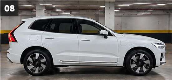 VOLVO-XC60-2024