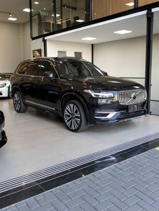 VOLVO XC90 2.0 T8 HYBRID MOMENTUM AWD GEARTRONIC