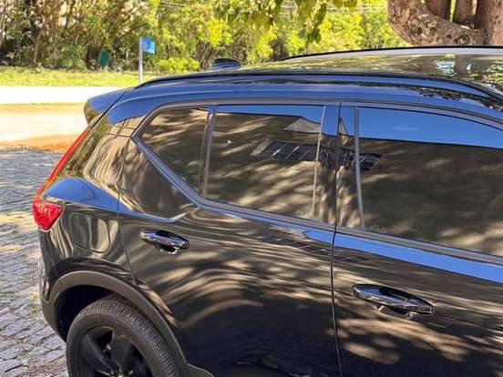 VOLVO-XC40-2.0 T5 GASOLINA MOMENTUM AWD GEARTRONIC VOLVO-XC40-2018