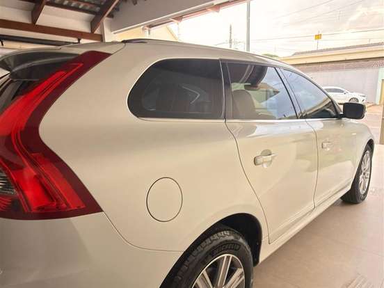 VOLVO-XC60-2.0 T5 KINETIC GASOLINA 4P AUTOMÁTICO VOLVO-XC60-2016