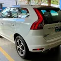 VOLVO XC60 2.4 D5 MOMENTUM DIESEL AWD 4P AUTOMÁTICO VOLVO XC60 2.4 D5 MOMENTUM DIESEL AWD 4P AUTOMÁTICO
