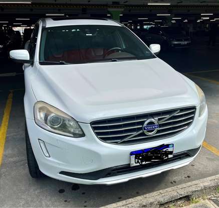 VOLVO-XC60-2.4 D5 MOMENTUM DIESEL AWD 4P AUTOMÁTICO VOLVO-XC60-2016