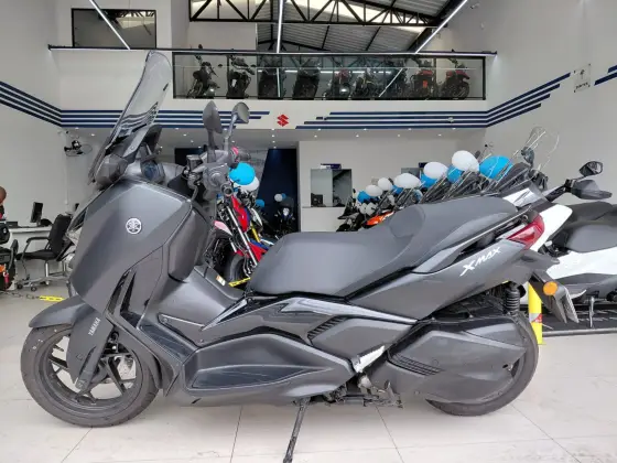 YAMAHA XMAX 250 CONNECTED ABS 