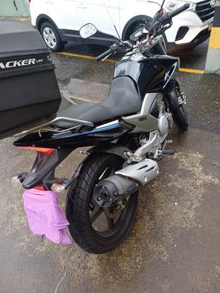 YAMAHA FAZER BLACK EDITION 