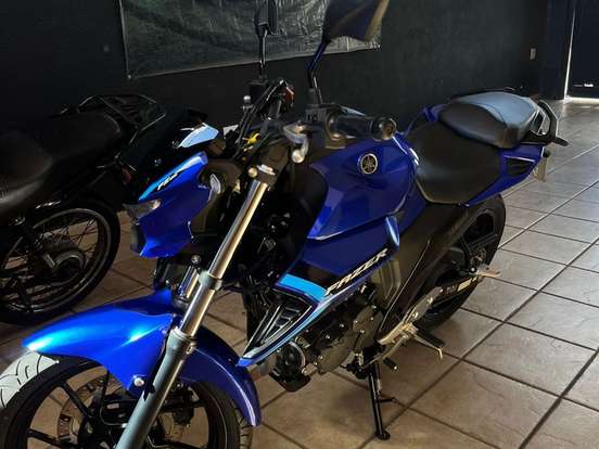 YAMAHA-FZ25 FAZER CONNECTED ABS YAMAHA-FZ25 FAZER CONNECTED ABS-2025