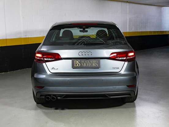AUDI-A3-2017