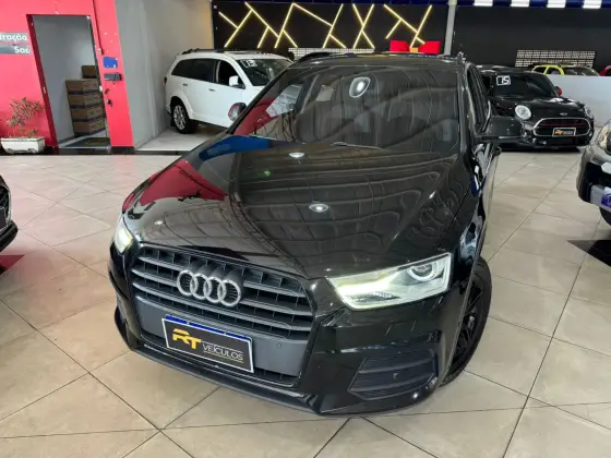 AUDI Q3 1.4 TFSI AMBIENTE FLEX 4P S TRONIC