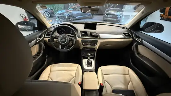 AUDI-Q3-2017