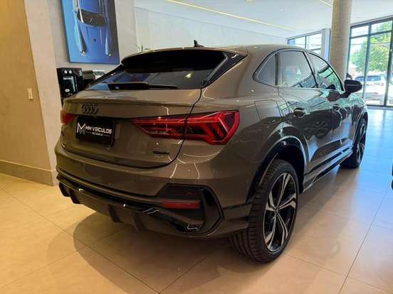 AUDI-Q3-2.0 40 TFSI GASOLINA SPORTBACK PERFORMANCE BLACK QUATTRO TIPTRONIC AUDI-Q3-2024