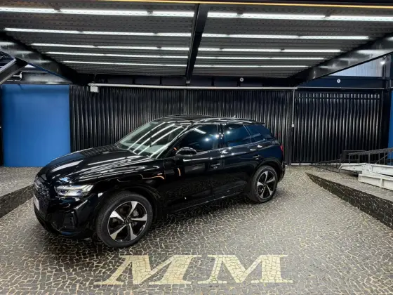 AUDI Q5 2.0 45 TFSI GASOLINA S LINE BLACK QUATTRO S TRONIC