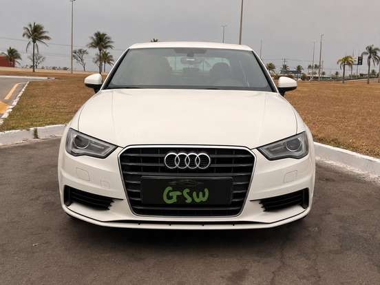 AUDI-A3-1.4 TFSI SEDAN ATTRACTION 16V GASOLINA 4P S-TRONIC AUDI-A3-2014