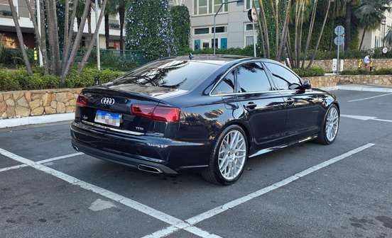 AUDI-A6-2015