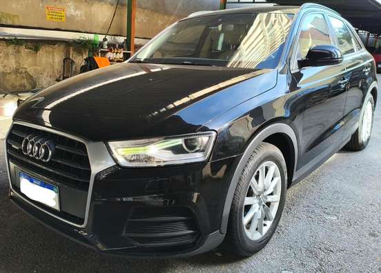 AUDI-Q3-2015