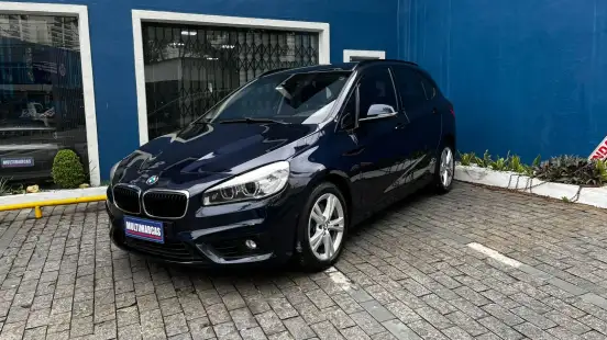 BMW-220i-2018