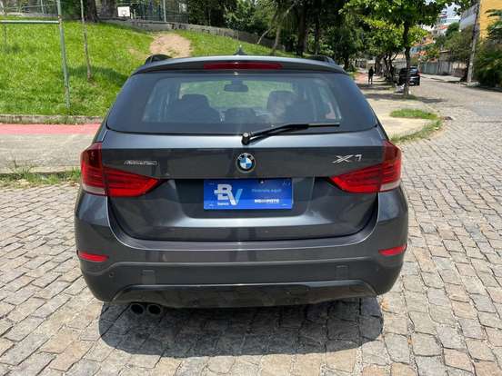 BMW-X1-2014