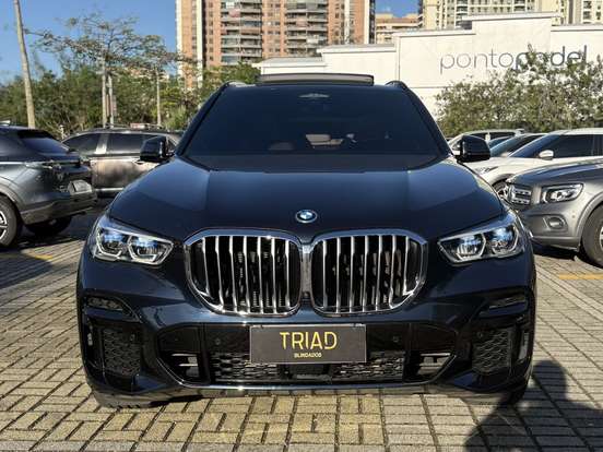BMW-X5-3.0 I6 TURBO HÍBRIDO XDRIVE45E M SPORT AUTOMÁTICO BMW-X5-2022