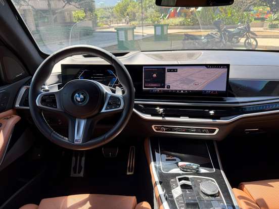 BMW-X5-3.0 I6 TURBO HÍBRIDO XDRIVE50E M SPORT AUTOMÁTICO BMW-X5-2023