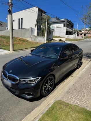 BMW 330i 2.0 16V TURBO GASOLINA M SPORT AUTOMÁTICO