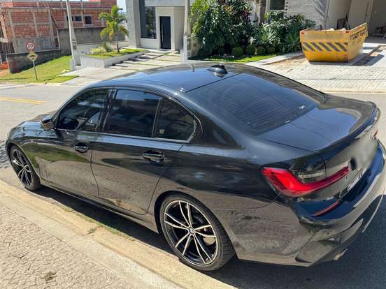 BMW-330i-2019