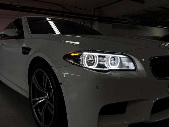BMW-M5-4.4 V8 32V GASOLINA 4P AUTOMÁTICO BMW-M5-2013