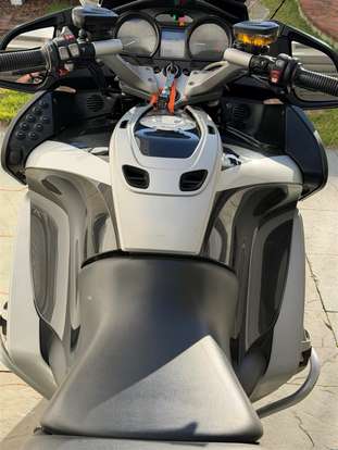 BMW-R 1200 RT-2011