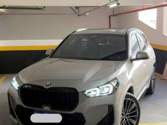BMW-X1-2.0 16V TURBO GASOLINA SDRIVE20I M SPORT STEPTRONIC BMW-X1-2023