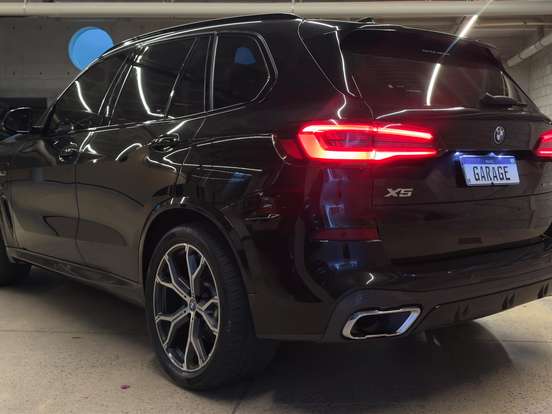 BMW-X5-3.0 I6 TURBO HÍBRIDO XDRIVE45E M SPORT AUTOMÁTICO BMW-X5-2022